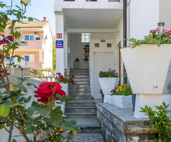 The Rooftop Daire Punat