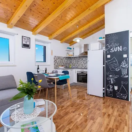 The Rooftop Apartment *